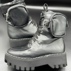 Staging 21 size 7.5 Black Platform Combat Boots w/ Zipper Pouch – Chunky Y2K